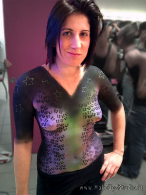 body painting Izzi all'Art Club - fronte