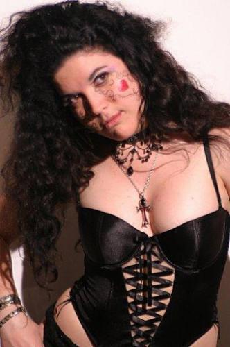 goth_angie