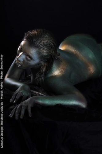 bodypainting Naixia serpente