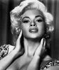 Nome del file=JayneMansfield_TheGirlCan_tHelpIt.jpg
Dimensione del file=474KiB
Dimensioni=1712x2046
Aggiunta il=Mar 22, 2012 JayneMansfield_TheGirlCan_tHelpIt.jpg